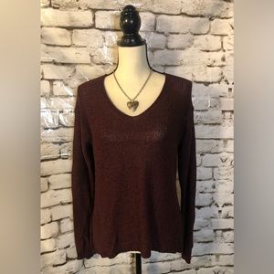 MAROON SWEATER SIZE MEDIUM